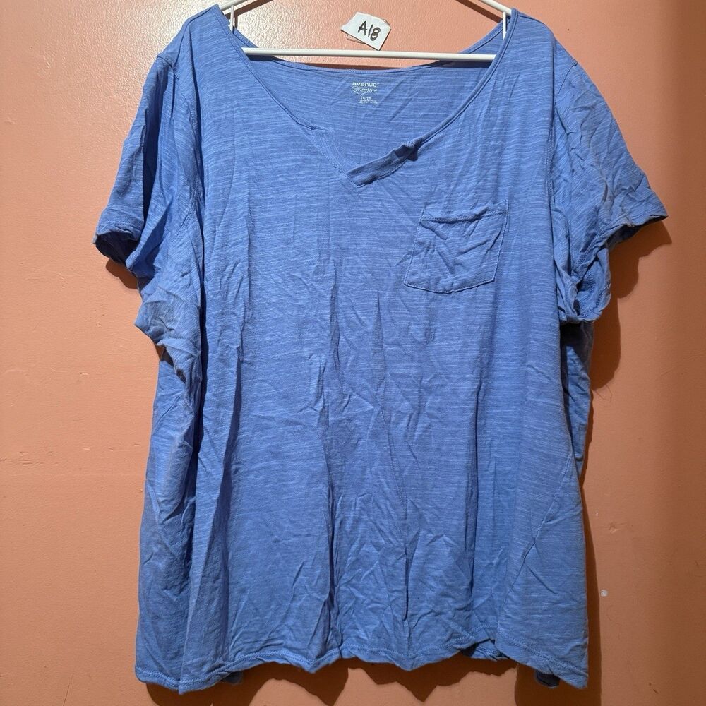 Avenue Womens TShirt 26/28 Blue Short Sleeve V Neck Tee Shirt Top Cotton